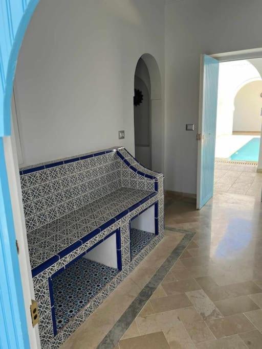 Menzel A Midoun Villa Al Maqarisah